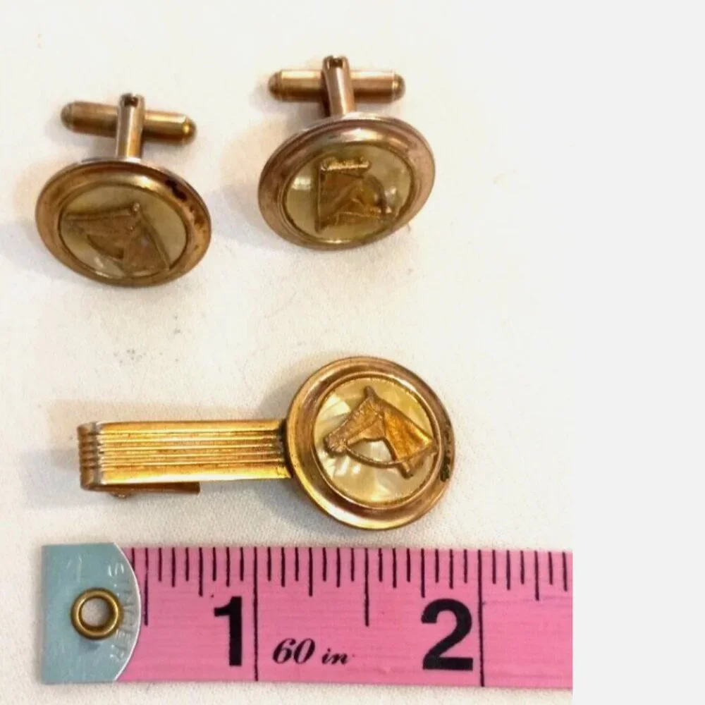 Vintage Equestrian Horse Head Cufflinks & Tie Bar Gold Tone Men’s Set